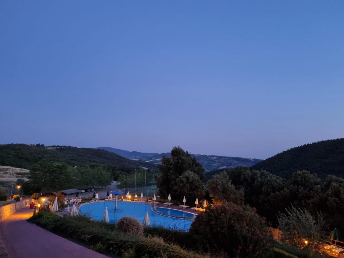 Glamping Le Tegole Ξενοδοχείο Riparbella Εξωτερικό φωτογραφία