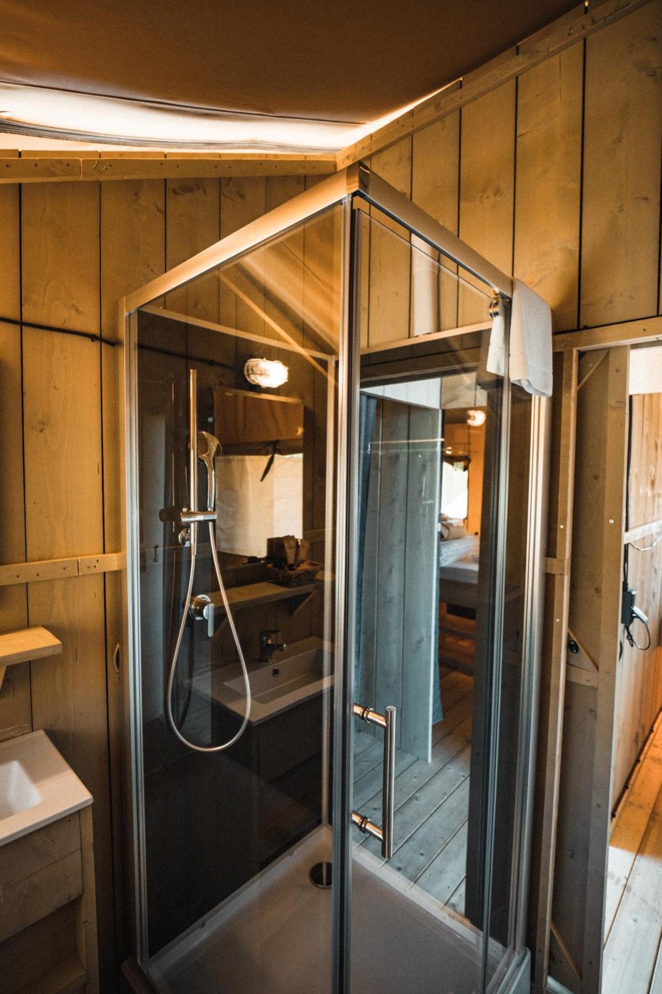 Glamping Le Tegole Ξενοδοχείο Riparbella Εξωτερικό φωτογραφία